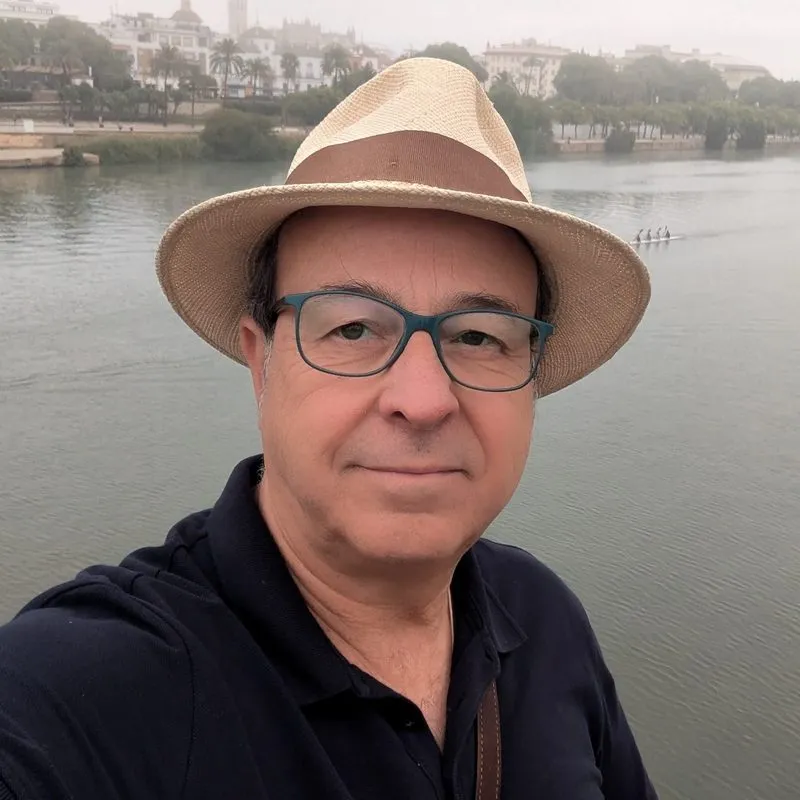 José Antonio Hernández Chavez. Gerente de la Agencia de Viajes La Mariquita Viajera, mejor agencia de viajes organizados